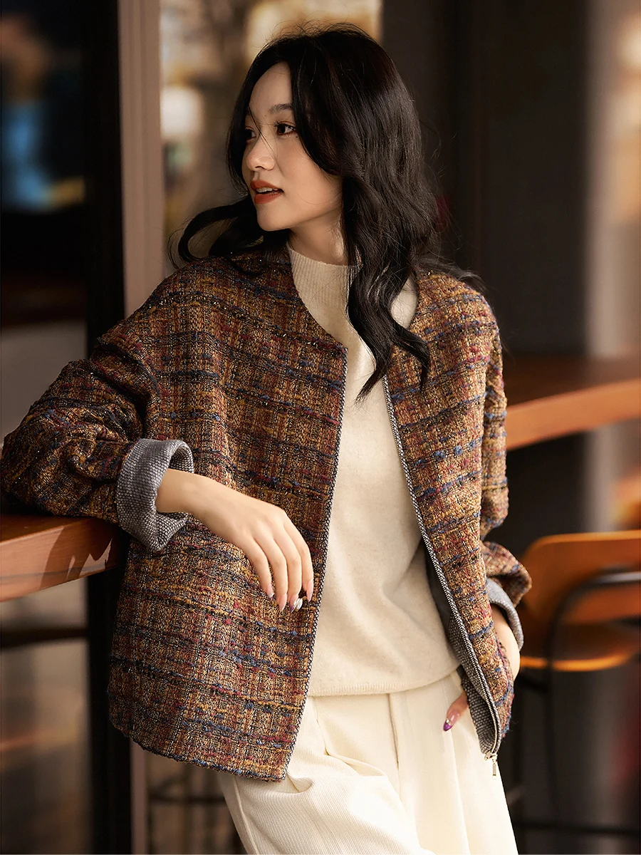 Пальто Mona Garden из плотной шерстяной смеси в клетку, с круглым вырезом, на молнии, с длинными рукавами, женская теплая верхняя одежда
Пальто Mona Garden из плотной шерстяной смеси в клетку, с круглым вырезом, на молнии, с длинными рукавами, женская теплая верхняя одежда