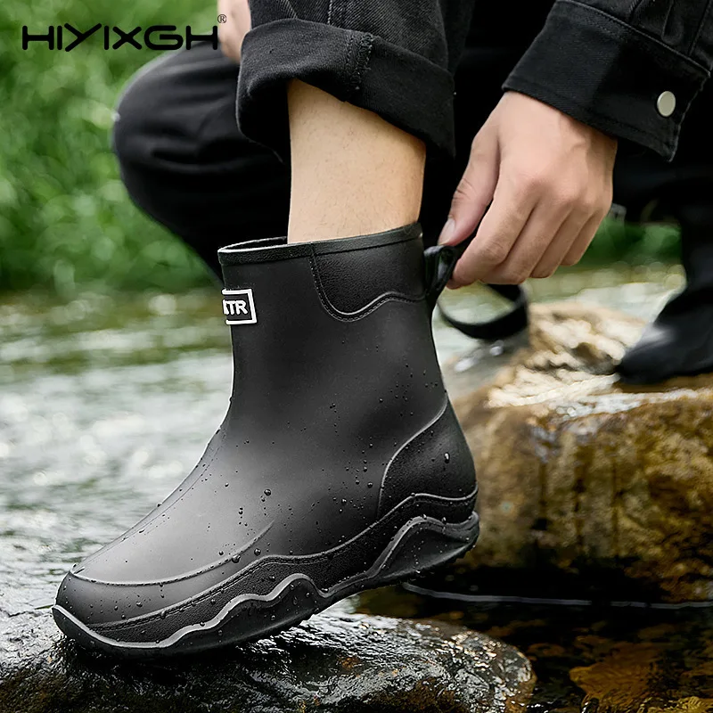 Comfortable Thickened Short Tube Rain Boots Waterproof Non-slip Durable Fashion Adult PVC Shoes for Men and Women
Comfortable Thickened Short Tube Rain Boots Waterproof Non-slip Durable Fashion Adult PVC Shoes for Men and Women