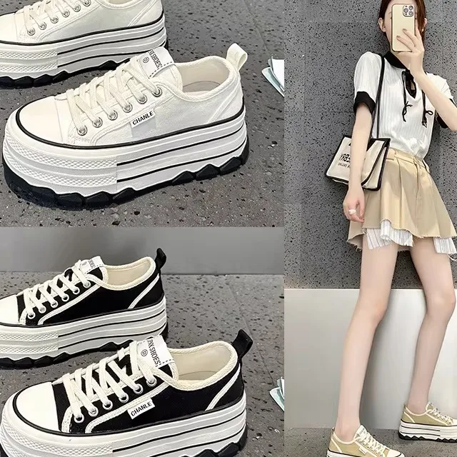 Women's Casual Canvas Shoes Thick Bottom Sports Sneakers Fashionable Panda Design Low Cut Breathable round Toe Rubber Sole
Women's Casual Canvas Shoes Thick Bottom Sports Sneakers Fashionable Panda Design Low Cut Breathable round Toe Rubber Sole