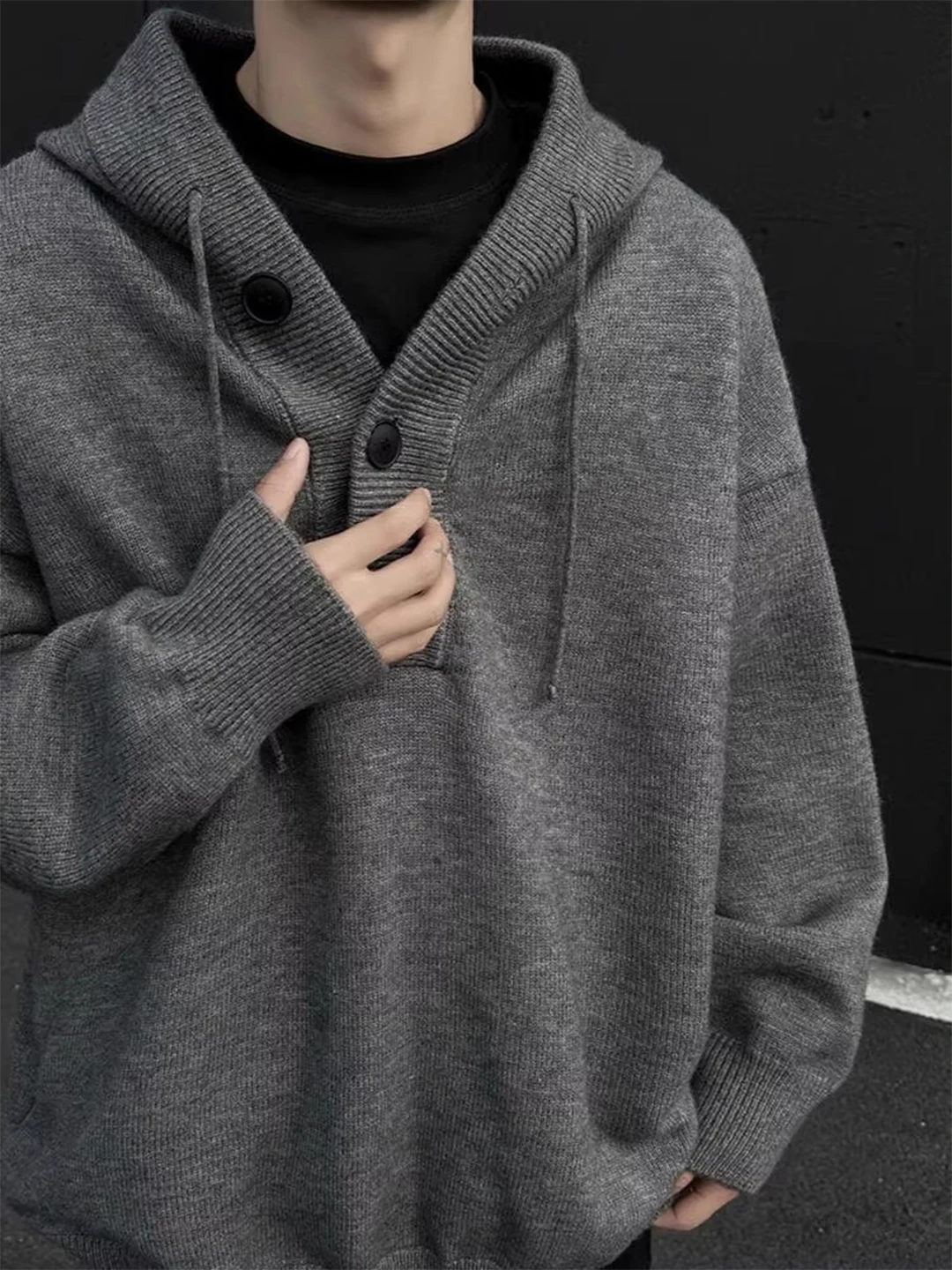 American Style Hooded Sweater Men Women Autumn Winter Trendy Warm Knitwear Vintage Lazy Style High-End Feeling Casual Fashion
American Style Hooded Sweater Men Women Autumn Winter Trendy Warm Knitwear Vintage Lazy Style High-End Feeling Casual Fashion