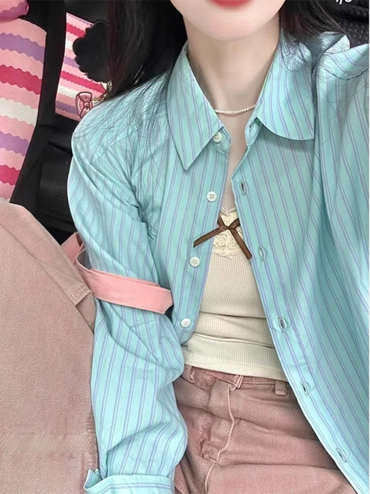 Elegant Blue Green Striped Women's Sun Protection Shirt Long Sleeve Regular Length Fashion Design Top for Summer 2026
Elegant Blue Green Striped Women's Sun Protection Shirt Long Sleeve Regular Length Fashion Design Top for Summer 2026