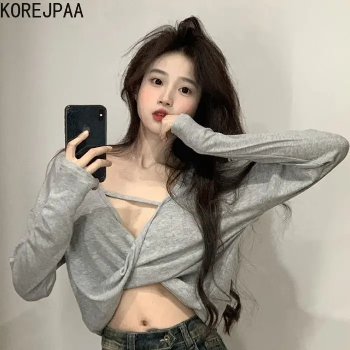 Korejpaa Pure Desire T Shirt Women Spicy Girl Sexy Slimming Long Sleeved T-shirt Crop Top 2025 Summer Fashion Aesthetic Clothes
Korejpaa Pure Desire T Shirt Women Spicy Girl Sexy Slimming Long Sleeved T-shirt Crop Top 2025 Summer Fashion Aesthetic Clothes