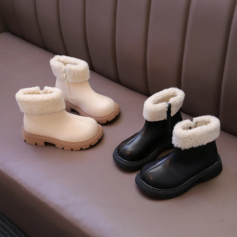 Toddler Girls Platform Leather Boots 2025 New Winter Kids Soft Plush Ankle Boots Non-slip Simple Chic Princess Girls Party Boots
Toddler Girls Platform Leather Boots 2025 New Winter Kids Soft Plush Ankle Boots Non-slip Simple Chic Princess Girls Party Boots