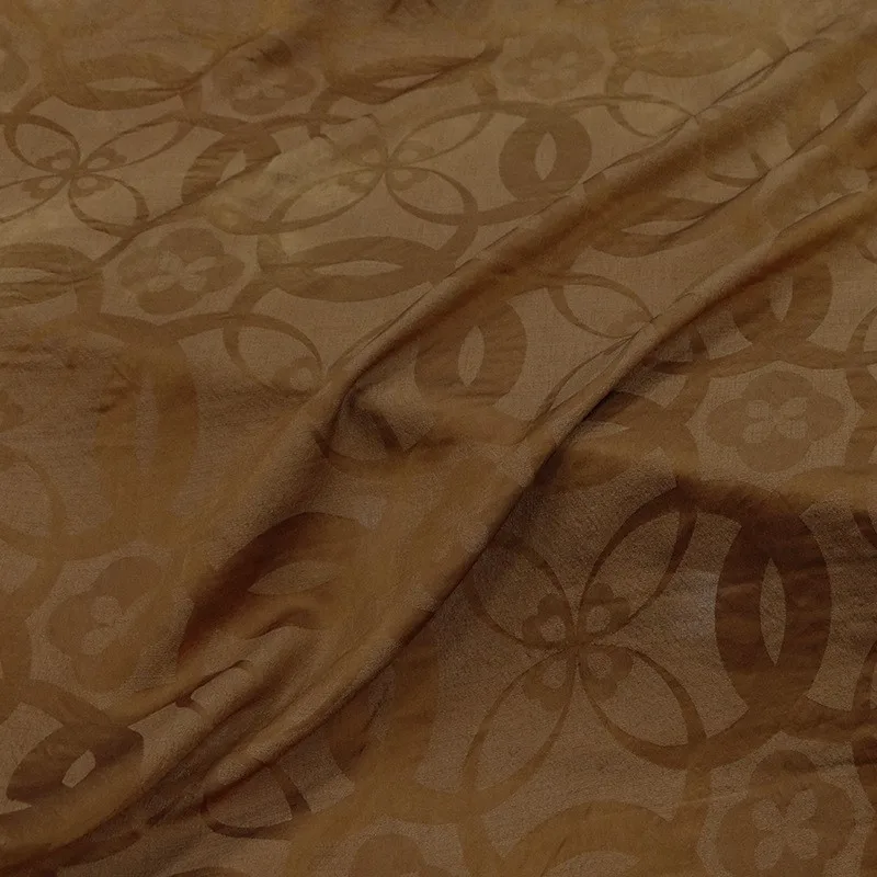 Ancient-style plant dyeing intangible cultural heritage traditional black tea silk jacquard satin fabric designer for clothing
Ancient-style plant dyeing intangible cultural heritage traditional black tea silk jacquard satin fabric designer for clothing