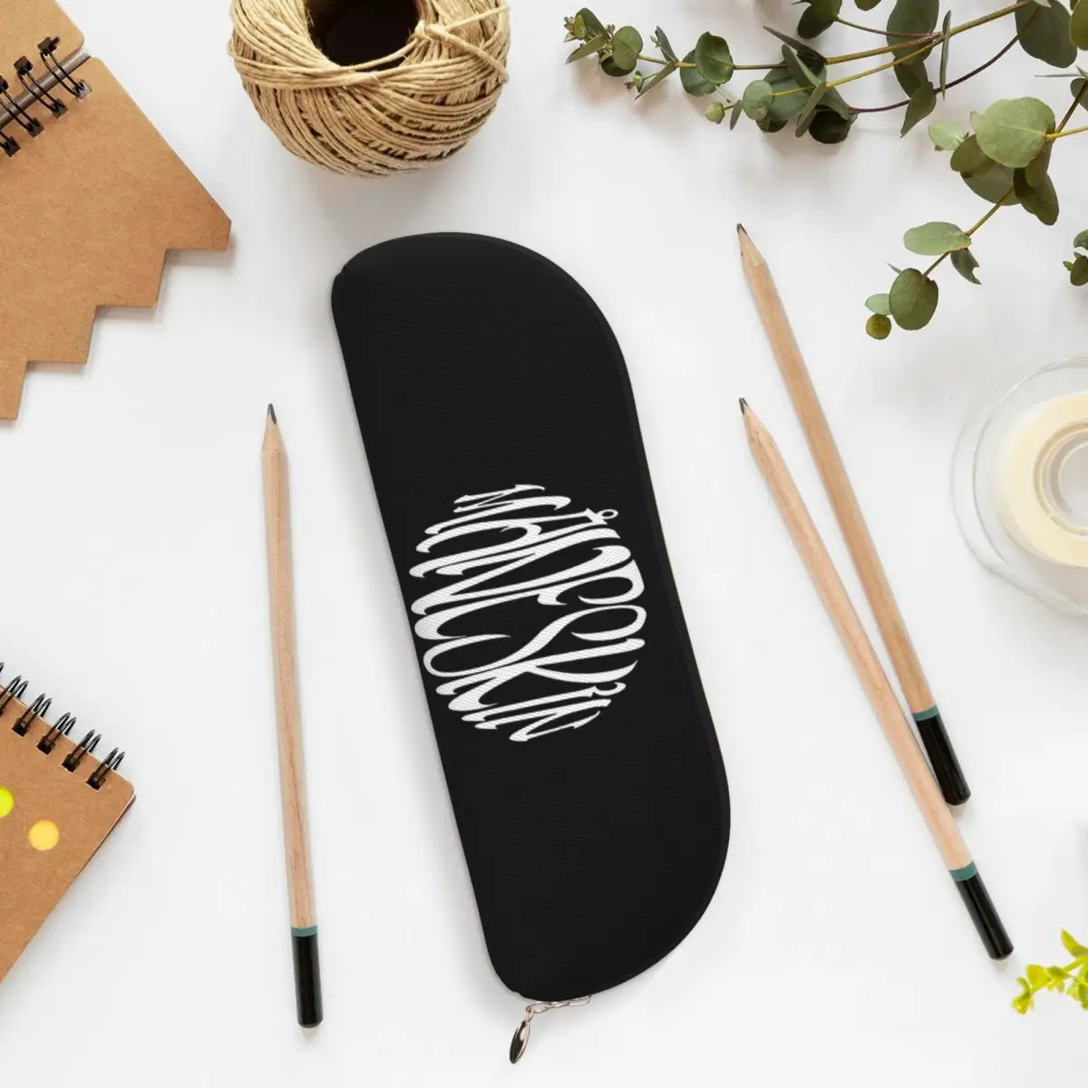MANESKIN Maneskin,maneskin Pencil Case Pencil Pouch Storage Stationery Supplies Large Capacity Pen Box Pencil Bag for Kids Gifts
MANESKIN Maneskin,maneskin Pencil Case Pencil Pouch Storage Stationery Supplies Large Capacity Pen Box Pencil Bag for Kids Gifts