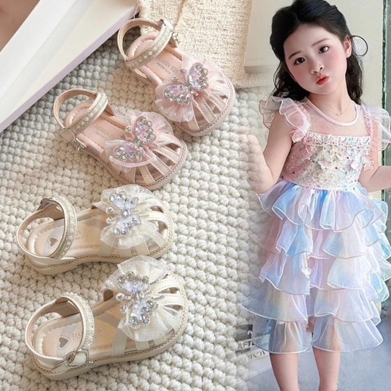 Fashion Summer Kids Outdoor Sandals Rhinestone Butterfly Girls Closed Toe Sandals School Lightweight Children Dress Flat Sandals
Fashion Summer Kids Outdoor Sandals Rhinestone Butterfly Girls Closed Toe Sandals School Lightweight Children Dress Flat Sandals