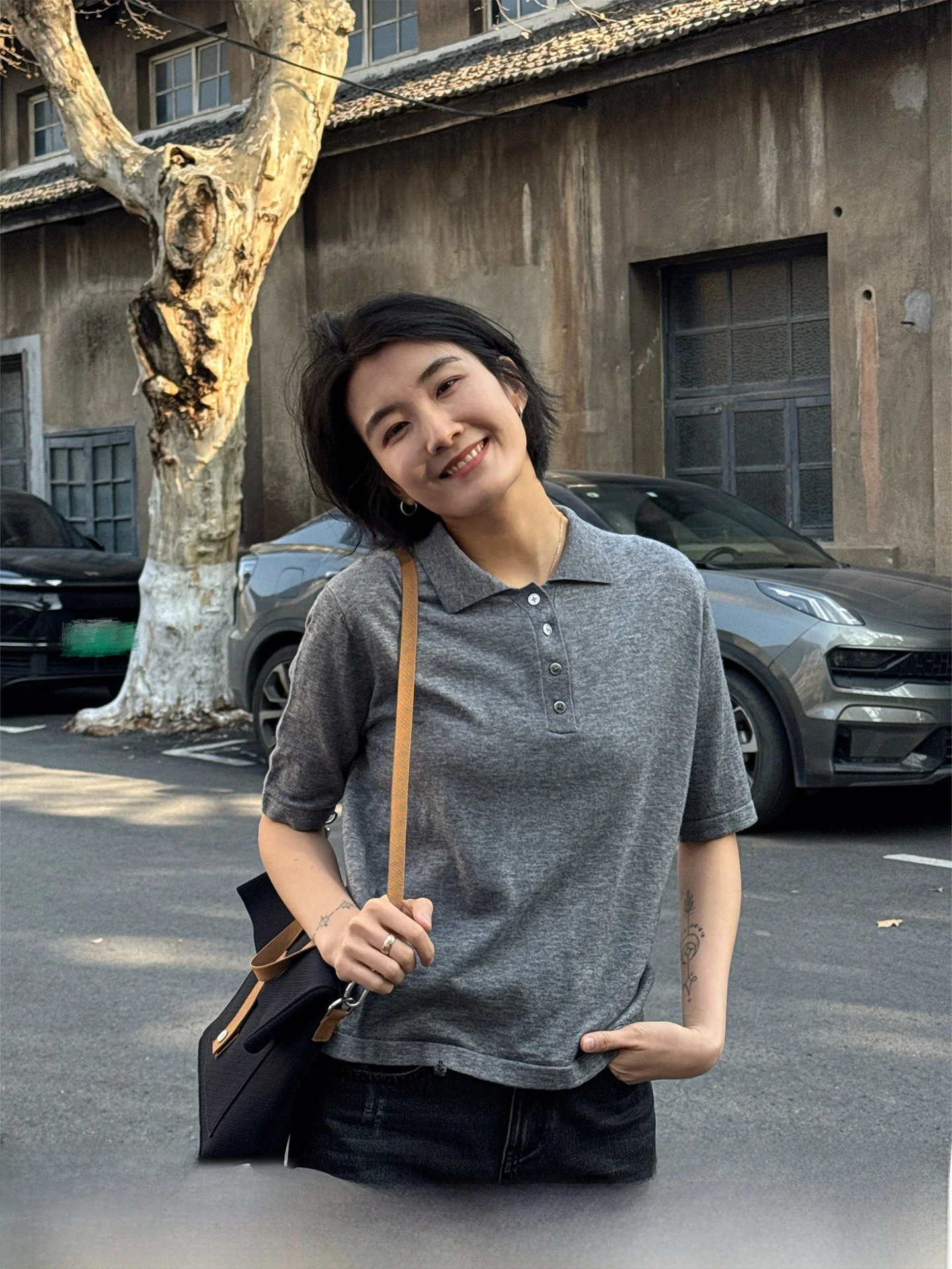 Langqing Grey Wool Neck Short Sleeve T-Shirt Slim Fit Spring 2026 New Style Casual Knitted Women's Top Shoulder Width St...
Langqing Grey Wool Neck Short Sleeve T-Shirt Slim Fit Spring 2026 New Style Casual Knitted Women's Top Shoulder Width St...