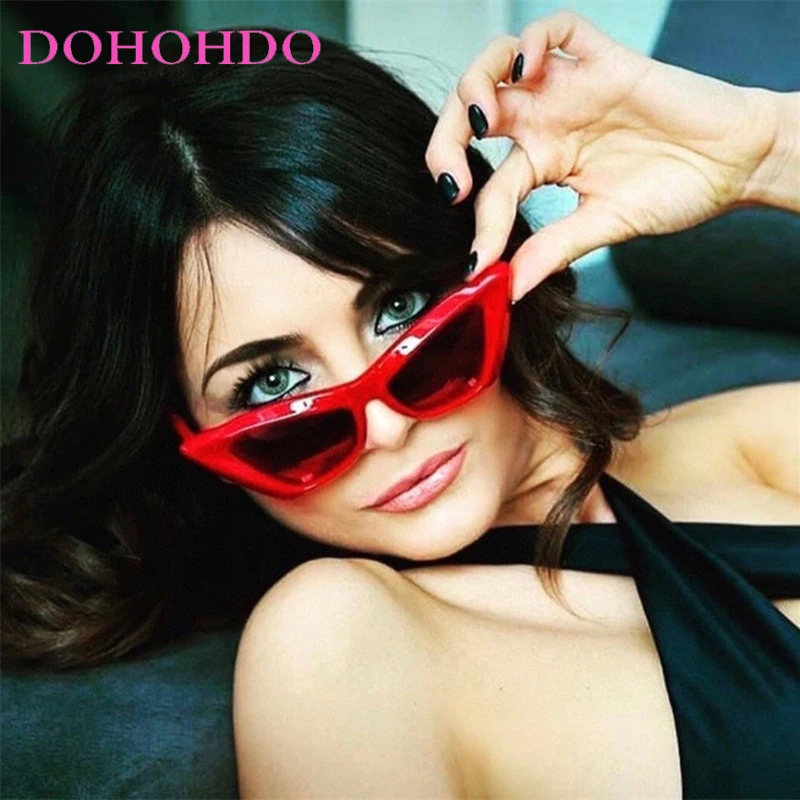 DOHOHDO ретро солнцезащитные очки «кошачий глаз», женские модные красочные зеленые солнцезащитные очки, женские винтажные очки Óculos Lunette De Soleil
DOHOHDO ретро солнцезащитные очки «кошачий глаз», женские модные красочные зеленые солнцезащитные очки, женские винтажные очки Óculos Lunette De Soleil
