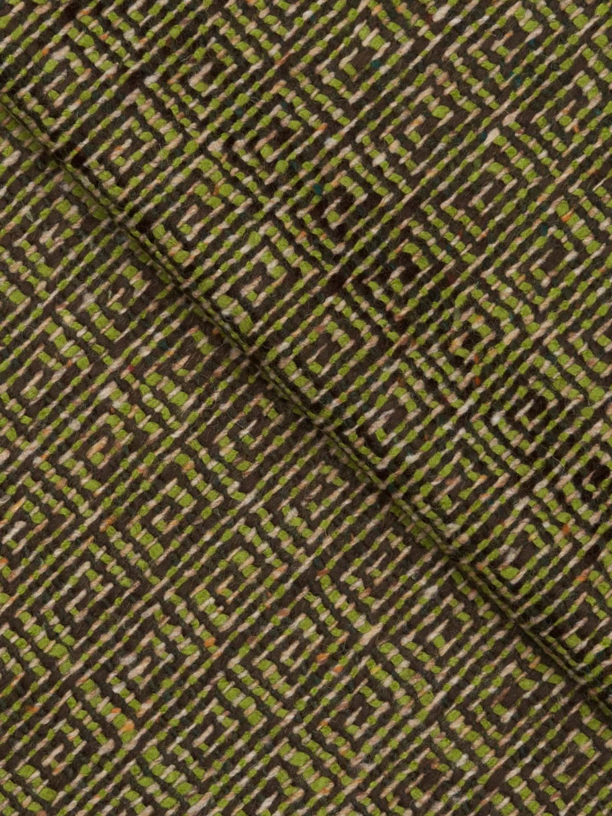 Плотная шерстяная ткань Lush Green Country Pure Color для костюмов и пальто, с вышивкой в стиле «Маленький аромат», домашняя губчатая подкладка
Плотная шерстяная ткань Lush Green Country Pure Color для костюмов и пальто, с вышивкой в стиле «Маленький аромат», домашняя губчатая подкладка