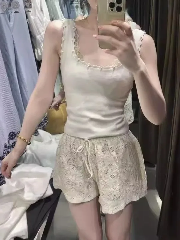 New Summer 2025 Women's Fashion Pearl Decorated Knitted round Neck Sleeveless Vest Top French Style Slim Fit Polyester Fiber
New Summer 2025 Women's Fashion Pearl Decorated Knitted round Neck Sleeveless Vest Top French Style Slim Fit Polyester Fiber