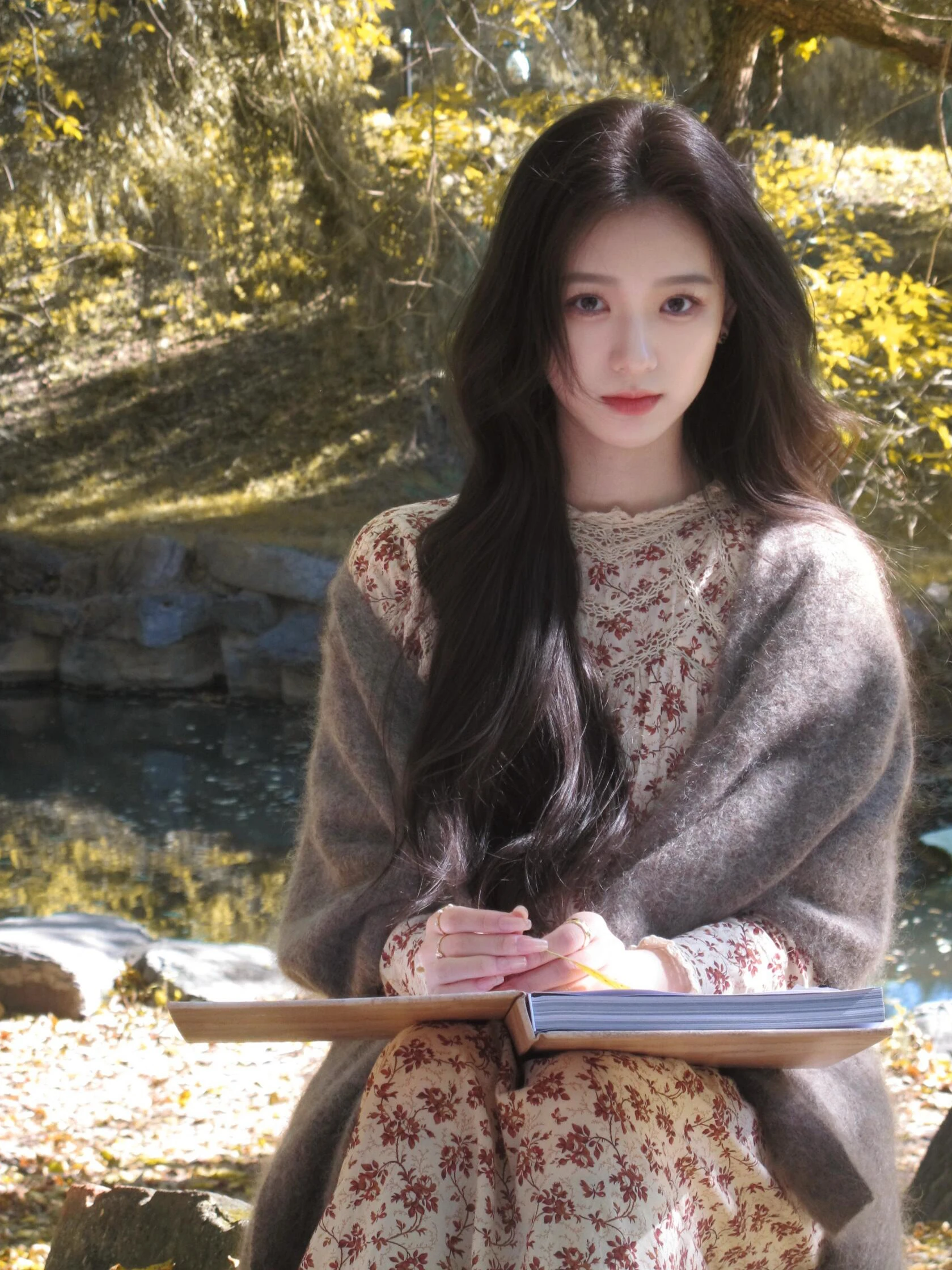 Korean Style Sweet Knitted Set Floral Print Dress And Cardigan Autumn Fashion Women's Clothing High Waist Short Pants
Korean Style Sweet Knitted Set Floral Print Dress And Cardigan Autumn Fashion Women's Clothing High Waist Short Pants