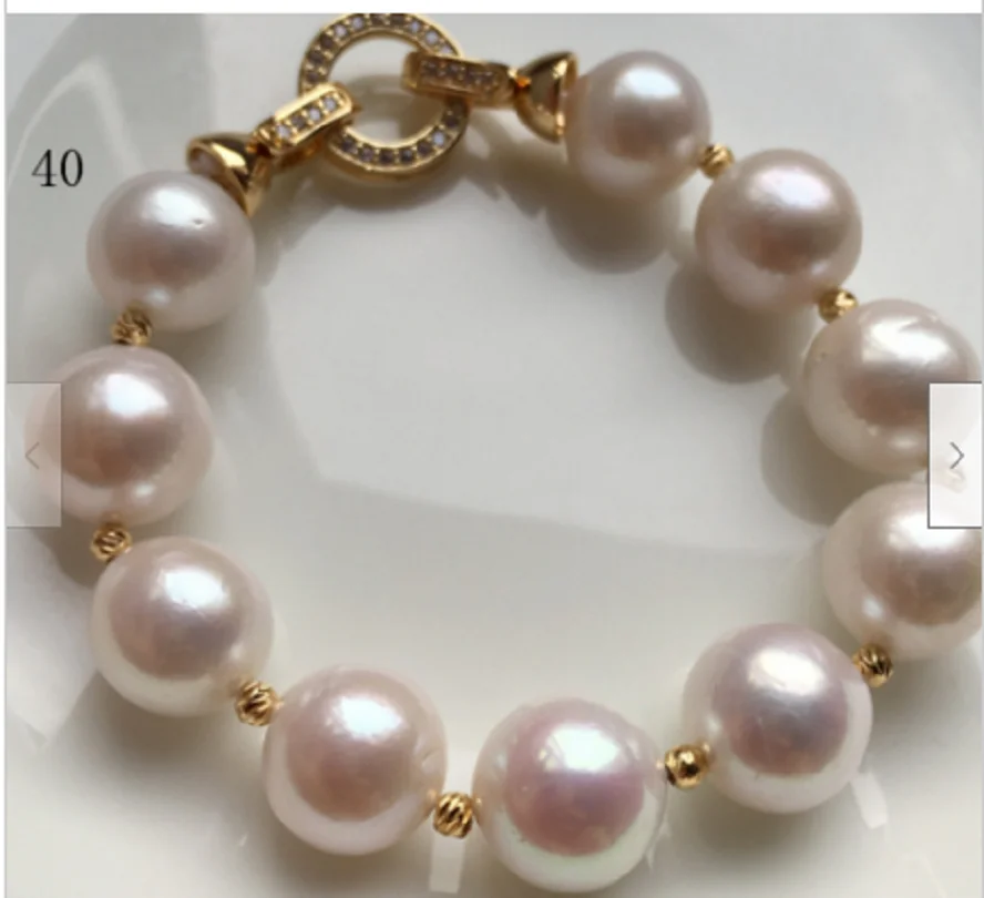 A large number of 12-13mm natural Nanhai authentic white round pearl bracelet 7.5-8“
A large number of 12-13mm natural Nanhai authentic white round pearl bracelet 7.5-8“