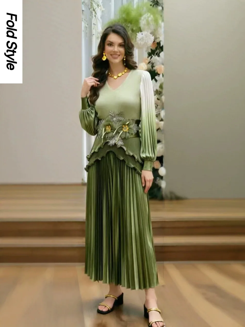 2026 New Miyake Pleated Dress Temperament Fungus Edge Loose and Elegant Fake Two-piece Printed Long Dress
2026 New Miyake Pleated Dress Temperament Fungus Edge Loose and Elegant Fake Two-piece Printed Long Dress