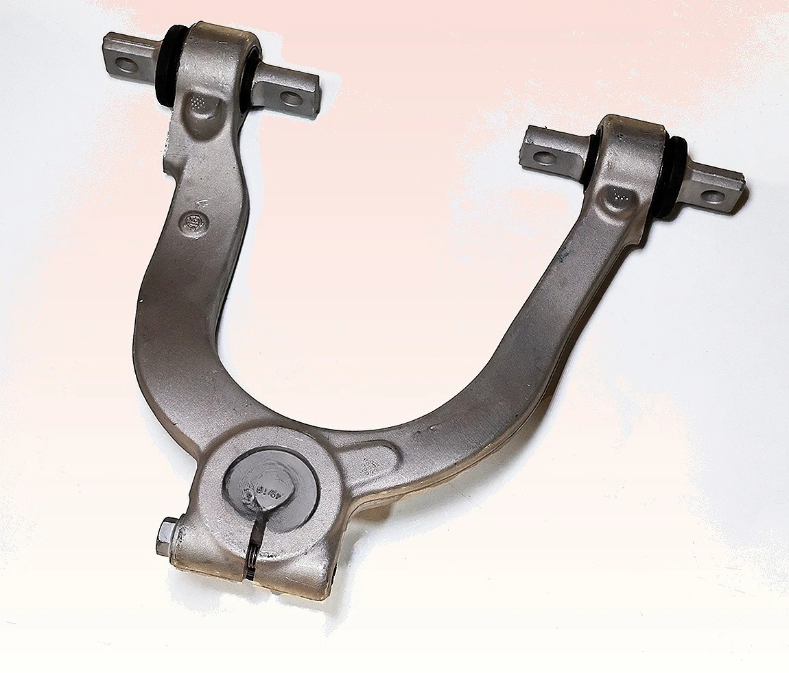 Right Upper Control Arm for 4T0407505A 4T0407505B OEM High-Strength
Right Upper Control Arm for 4T0407505A 4T0407505B OEM High-Strength