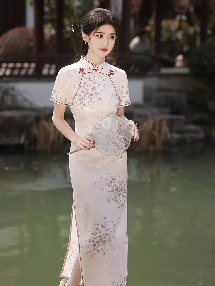 Elegant Silky Satin Cheongsam Gown Clothes Women Sexy Print Chinese Style Dress Long Qipao Vestidos
Elegant Silky Satin Cheongsam Gown Clothes Women Sexy Print Chinese Style Dress Long Qipao Vestidos