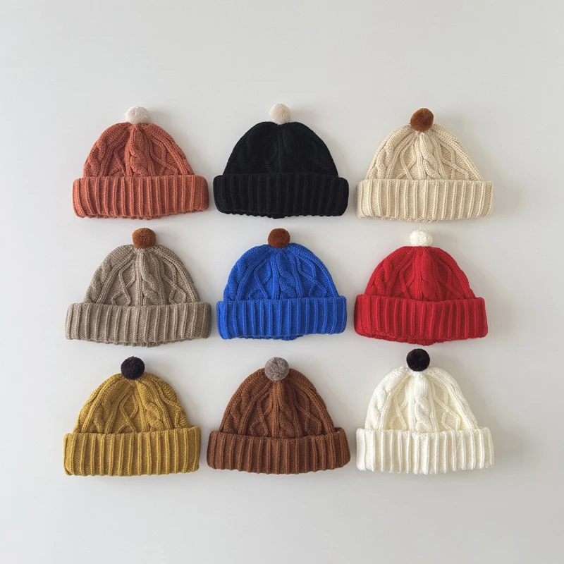 Модные зимние детские шапки, мягкие теплые детские вязаные шапки для мальчиков и девочек, осенние однотонные детские шапки для защиты ушей 
Модные зимние детские шапки, мягкие теплые детские вязаные шапки для мальчиков и девочек, осенние однотонные детские шапки для защиты ушей