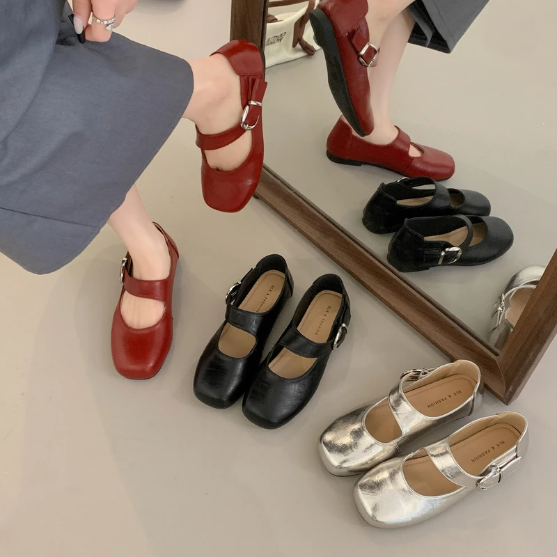 2026 New Mary Jane Womens Shoes Autumn Fashion Fashion Style Square-toe Low-heeled Soft-soled Casual Slip-on Shoes
2026 New Mary Jane Womens Shoes Autumn Fashion Fashion Style Square-toe Low-heeled Soft-soled Casual Slip-on Shoes
