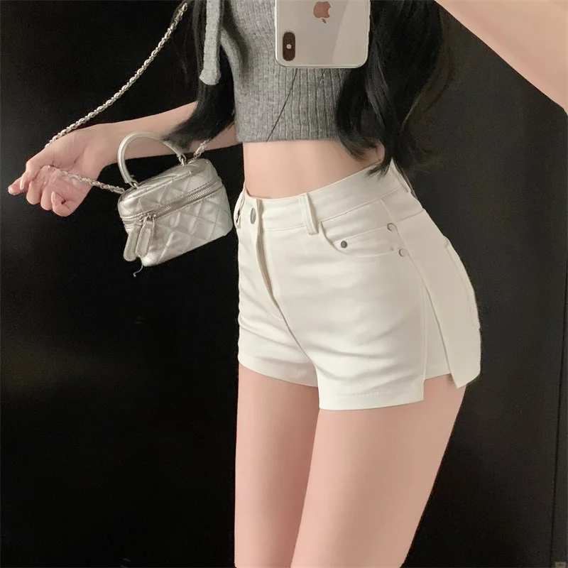 High Waist Side Slit Dance Broadcast Women's Shorts Tight Super Short Pants Sexy Hot Pants Long Leg Effect Casual Cotton Jeans
High Waist Side Slit Dance Broadcast Women's Shorts Tight Super Short Pants Sexy Hot Pants Long Leg Effect Casual Cotton Jeans