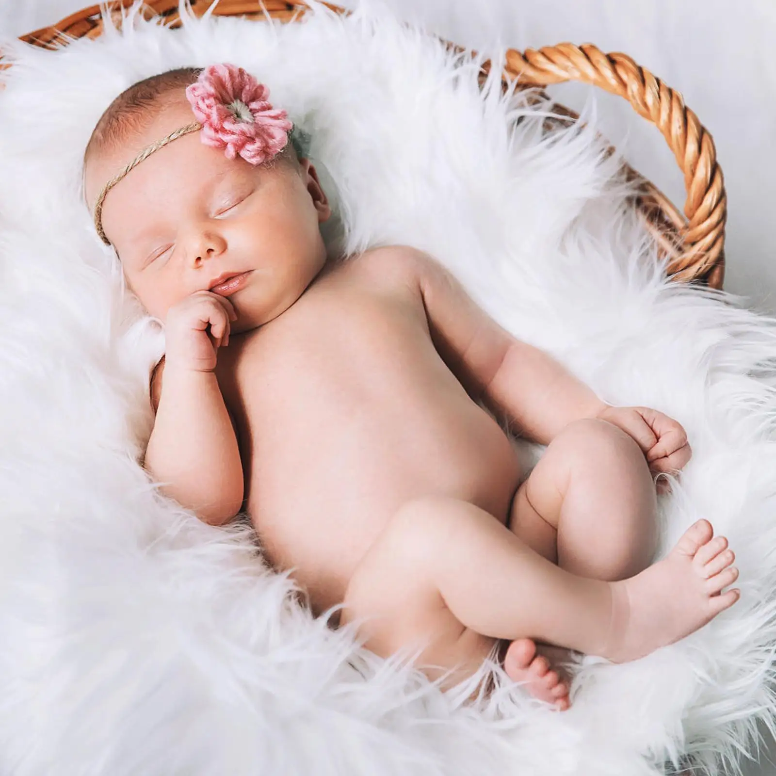 Baby Photography Mat 20x24 Soft Washable Faux Fur Newborn Blanket No Shedding Fade Lasting Prop Infant Mat
Baby Photography Mat 20x24 Soft Washable Faux Fur Newborn Blanket No Shedding Fade Lasting Prop Infant Mat