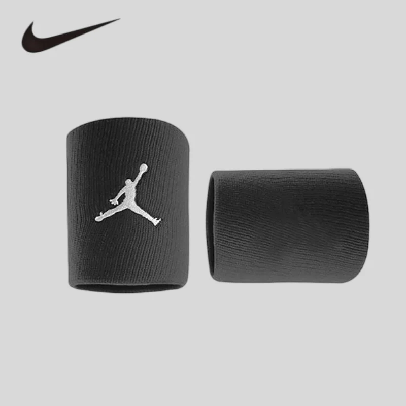 Goalkeeper Protective GearNike Gender-neutral Comfortable Casual Fitness Sports Wrist Gear JKN01010OS
Goalkeeper Protective GearNike Gender-neutral Comfortable Casual Fitness Sports Wrist Gear JKN01010OS