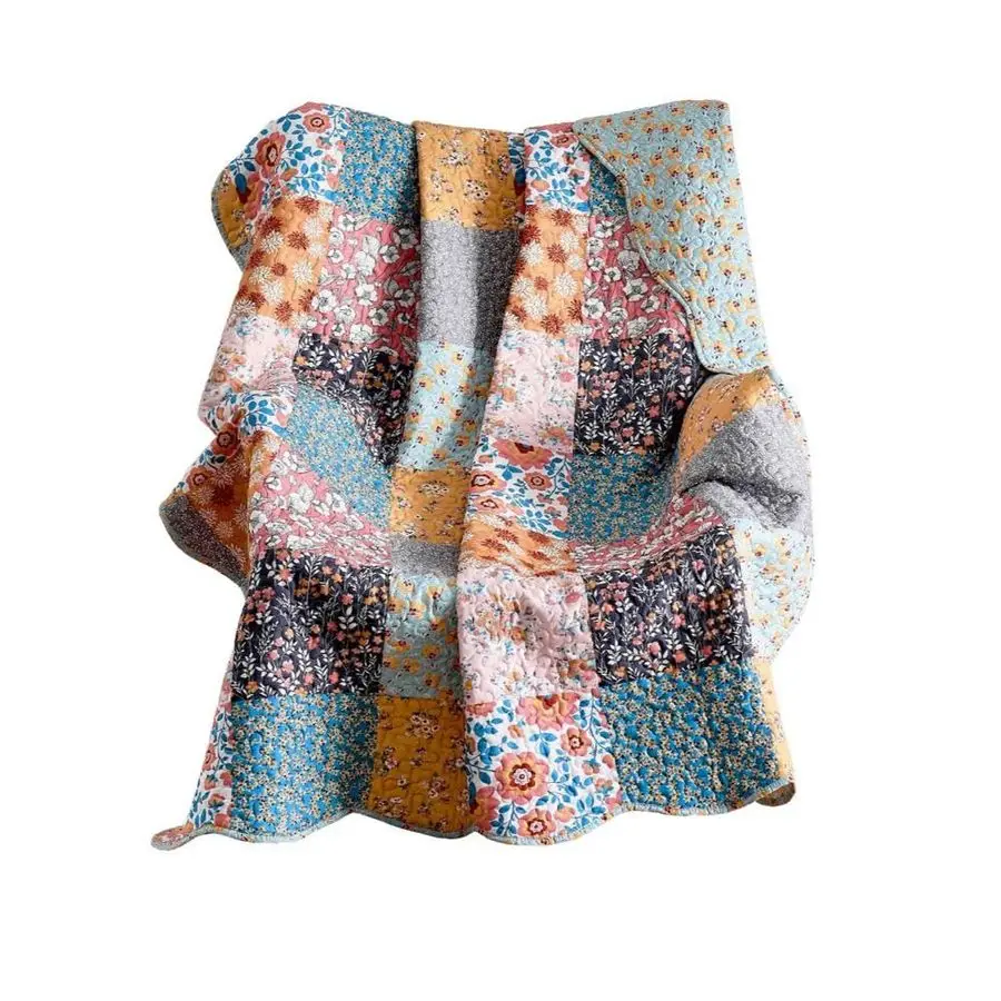 Покрывало Home Carlie Modern Floral Quilt, плед-гобелен, 50 x 60 дюймов, с лоскутным узором из калико
Покрывало Home Carlie Modern Floral Quilt, плед-гобелен, 50 x 60 дюймов, с лоскутным узором из калико