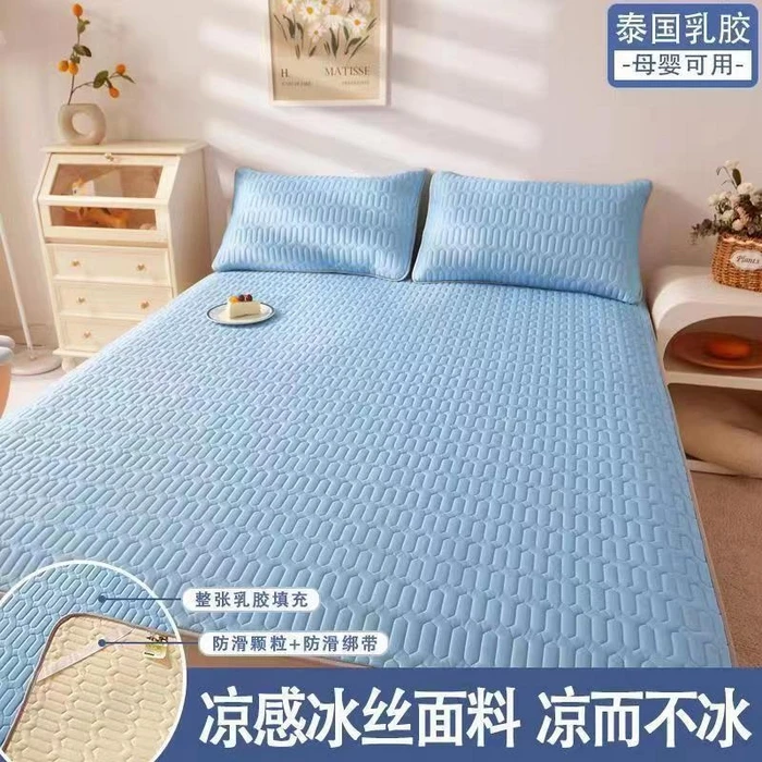 Cool Feeling Ice Fabric Mattress Cover Single/Double/Queen Bed Sheet Summer Cool Pad Mat Elastic Band Four Corners Bedspreads
Cool Feeling Ice Fabric Mattress Cover Single/Double/Queen Bed Sheet Summer Cool Pad Mat Elastic Band Four Corners Bedspreads