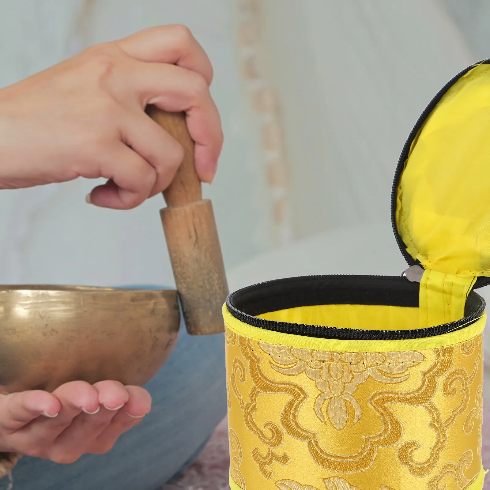 1Pcs Buddhist Singing Bowl Case Premium Handmade Cloud Embroidery Smooth Surface Zipper Closure Storage Bag Meditation Bowl
1Pcs Buddhist Singing Bowl Case Premium Handmade Cloud Embroidery Smooth Surface Zipper Closure Storage Bag Meditation Bowl