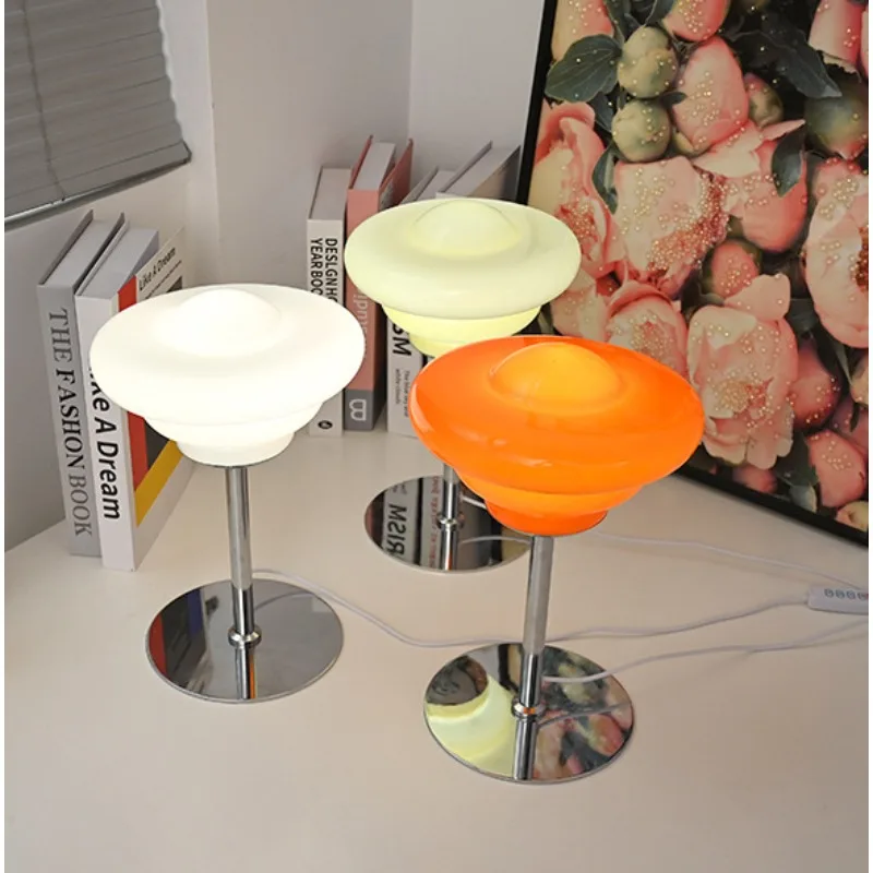 Macaron Stained Glass Table Lamp Hotel Bedroom Bedside Art Night Light USB Plug Three-tone Light Nordic Glass Standing Lights
Macaron Stained Glass Table Lamp Hotel Bedroom Bedside Art Night Light USB Plug Three-tone Light Nordic Glass Standing Lights