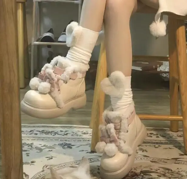 Cute Girls Beige Warming Bom Bom Fur Cross Tied Lace Up Ankle Boots Women Fashion Round Toe Flat Winter Snow Boots Shoes Lady
Cute Girls Beige Warming Bom Bom Fur Cross Tied Lace Up Ankle Boots Women Fashion Round Toe Flat Winter Snow Boots Shoes Lady