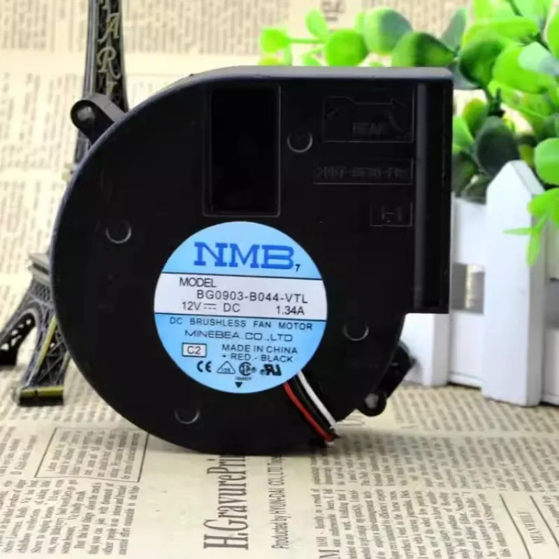 Новый вентилятор-кулер для турбовентилятора центрифуги NMB BG0903-B044-VTL 12 В 1,34 А 9733 97*97*33 мм
Новый вентилятор-кулер для турбовентилятора центрифуги NMB BG0903-B044-VTL 12 В 1,34 А 9733 97*97*33 мм