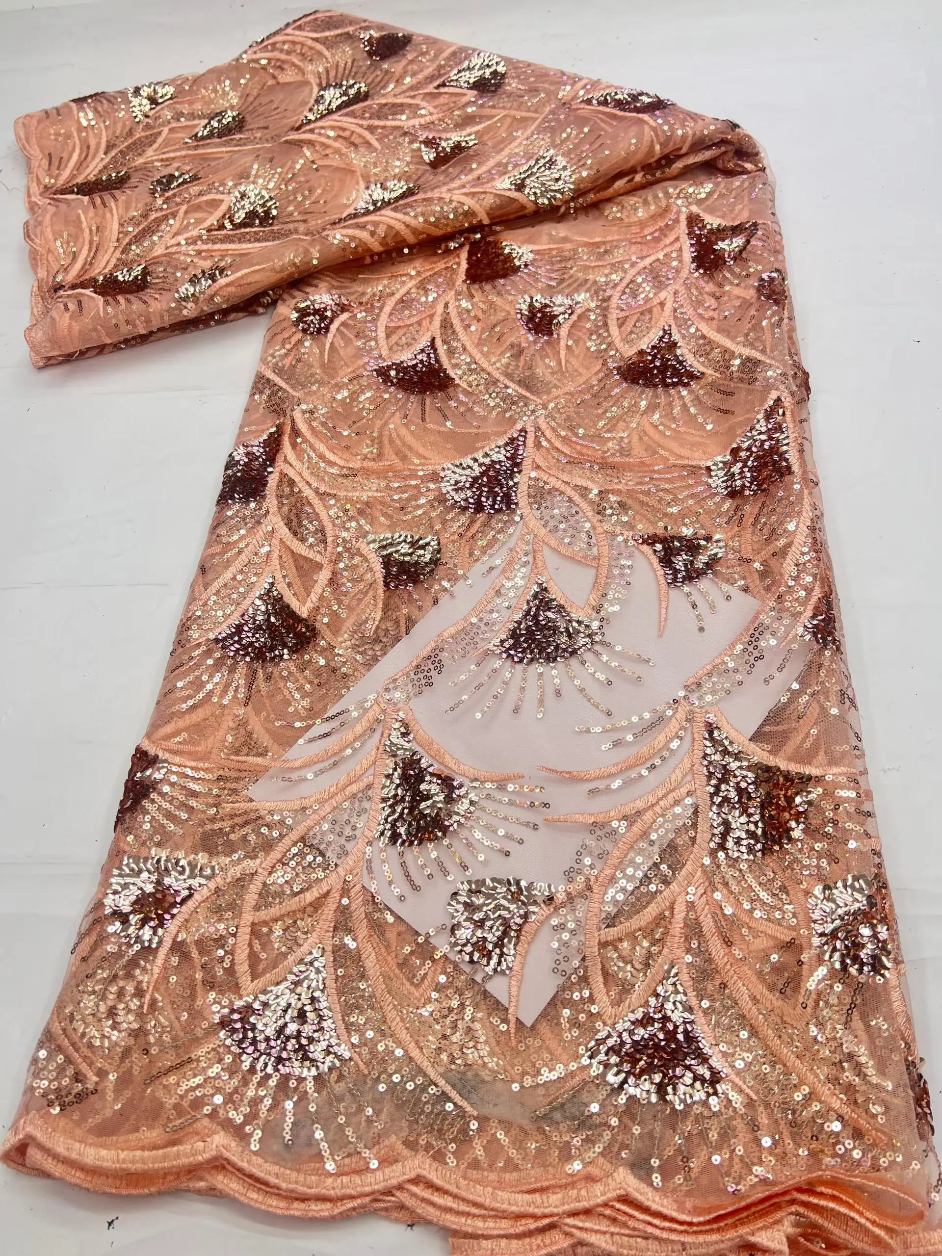 New Design Sequins French Tulle Lace Fabric 2026 High Quality African Lace Fabric Nigerian Lace Fabric For Weddding Party Dress
New Design Sequins French Tulle Lace Fabric 2026 High Quality African Lace Fabric Nigerian Lace Fabric For Weddding Party Dress