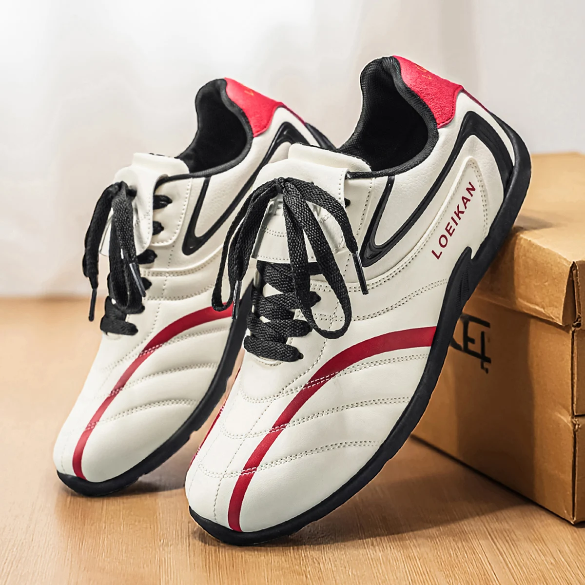 Men's casual sports outdoor hiking trendy fashion street comfortable
Men's casual sports outdoor hiking trendy fashion street comfortable