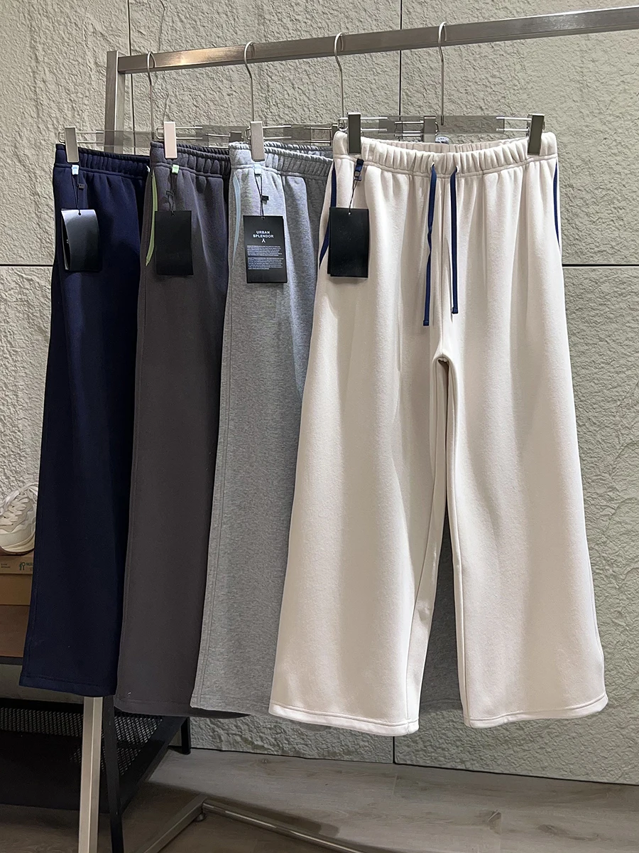 Men's Winter Thickened Fleece Lined Knitted Casual Pants Drapey Style Color Block Design Straight Leg Cotton Polyester Blend
Men's Winter Thickened Fleece Lined Knitted Casual Pants Drapey Style Color Block Design Straight Leg Cotton Polyester Blend