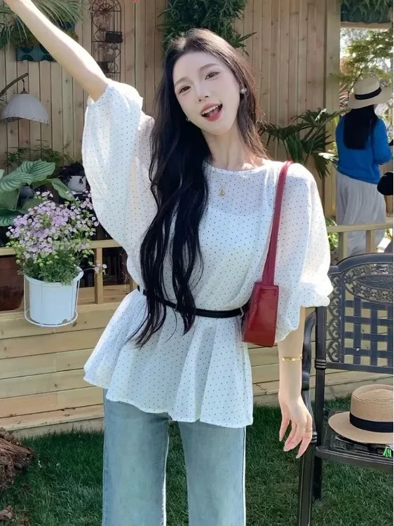 Unique Chic White Bubble Sve Polka Dot Chiffon irt Women's Faionable Anti-UV Top Sweet Japanese Sle Loose Fit irt
Unique Chic White Bubble Sve Polka Dot Chiffon irt Women's Faionable Anti-UV Top Sweet Japanese Sle Loose Fit irt