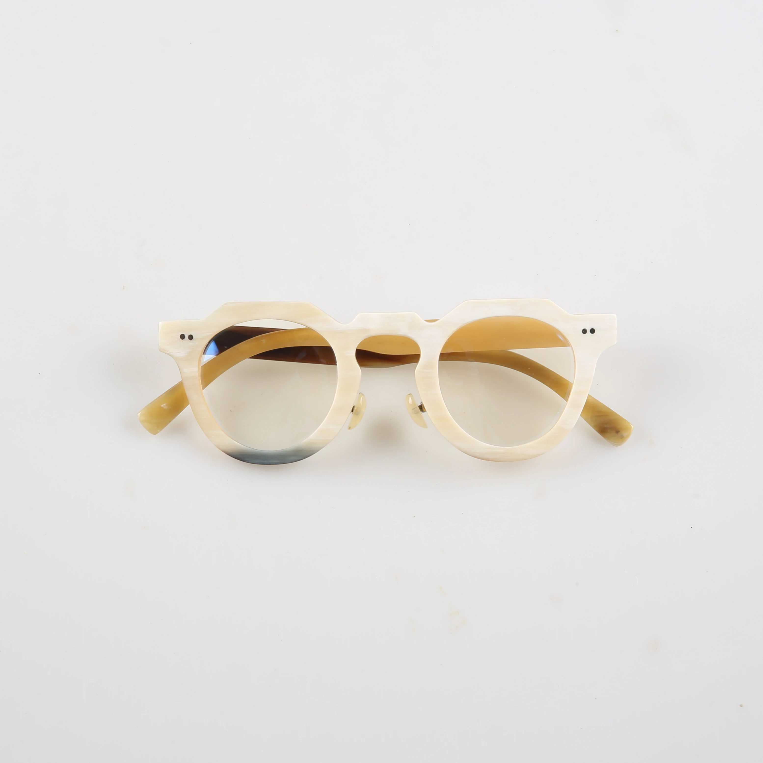 Man's Glasses Frames Unique Polygon Vintage Handmade White Horn Prescription Eyeglass Frames Retro Optical Lenses Eyeglasses
Man's Glasses Frames Unique Polygon Vintage Handmade White Horn Prescription Eyeglass Frames Retro Optical Lenses Eyeglasses