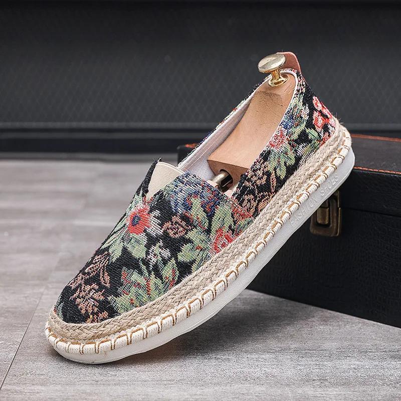 Summer Embroidered Canvas Shoes Man Breathable Designer Mens Loafer Shoes Light Fisherman Shoes Men Espadrilles chaussures homme
Summer Embroidered Canvas Shoes Man Breathable Designer Mens Loafer Shoes Light Fisherman Shoes Men Espadrilles chaussures homme