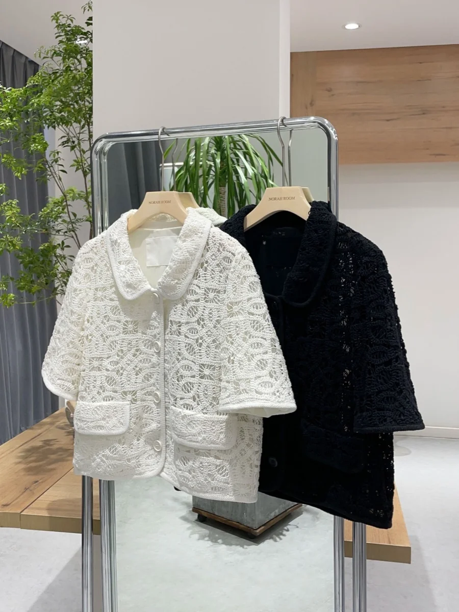 Nok Xiaola Authentic Summer 2025 Brand Island Home Single Button Lace ort Jaet irt Two Colors Commute Sle Straight Cut
Nok Xiaola Authentic Summer 2025 Brand Island Home Single Button Lace ort Jaet irt Two Colors Commute Sle Straight Cut