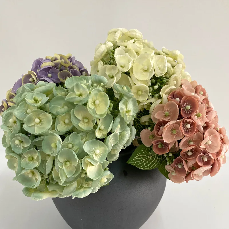 Simulated Daisy Hotel Bean Petals Set Hydrangea Wedding Home Interior Decoration Desktop Bride Hholds Silk False Fflowers
Simulated Daisy Hotel Bean Petals Set Hydrangea Wedding Home Interior Decoration Desktop Bride Hholds Silk False Fflowers