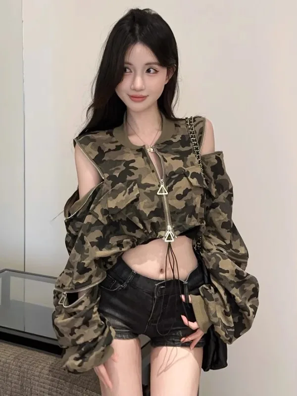 Sexy American Retro Camouflage Short Top with Heavy Zipper Fashionable Streetwear Shoulder Bared Autumn New Style for Trendy ...
Sexy American Retro Camouflage Short Top with Heavy Zipper Fashionable Streetwear Shoulder Bared Autumn New Style for Trendy ...