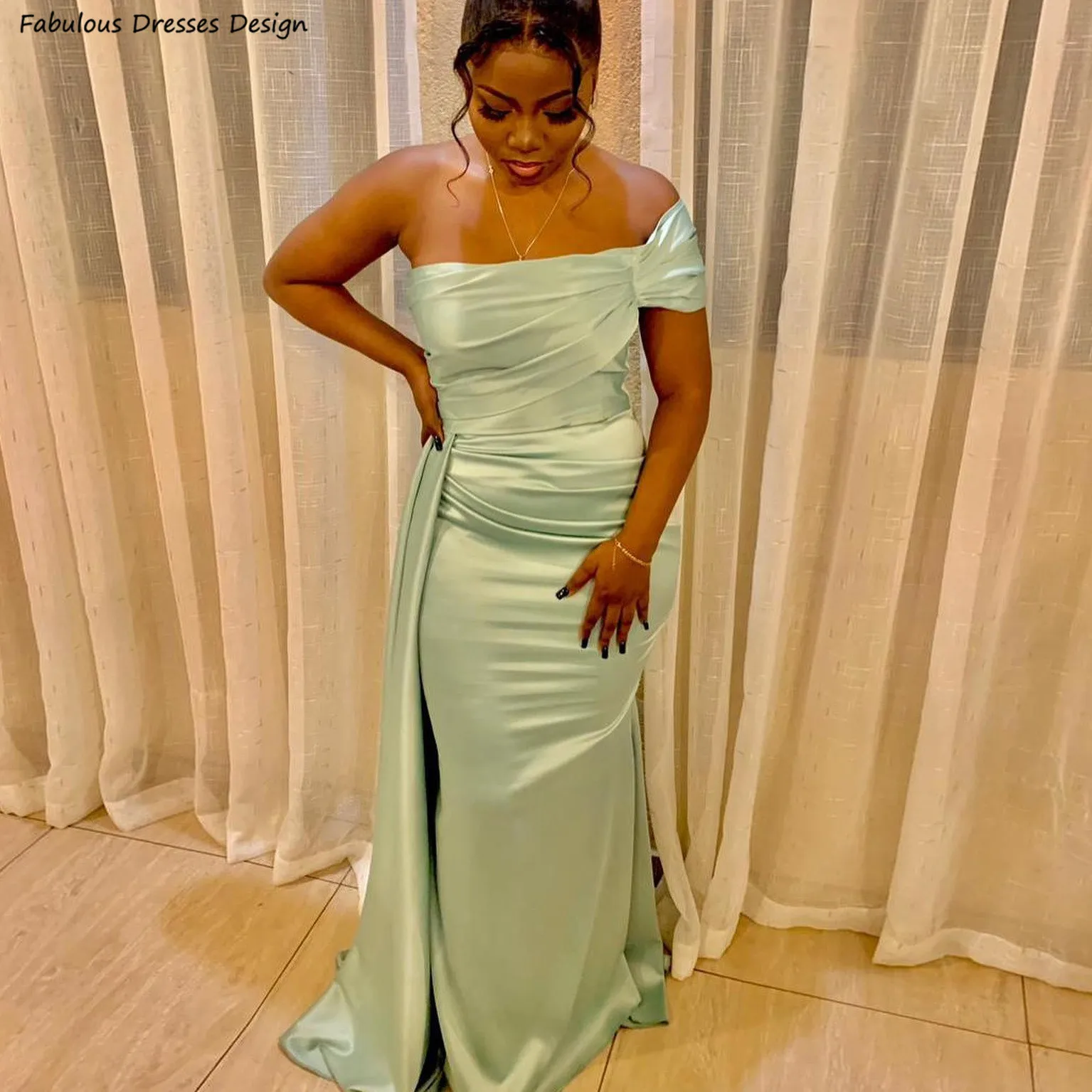 Women Sage Mermaid Long Bridesmaid Dresses Streamer One Shoulder Boat Neck Prom Party Gown Trumpet Wedding Guest Dress
Women Sage Mermaid Long Bridesmaid Dresses Streamer One Shoulder Boat Neck Prom Party Gown Trumpet Wedding Guest Dress