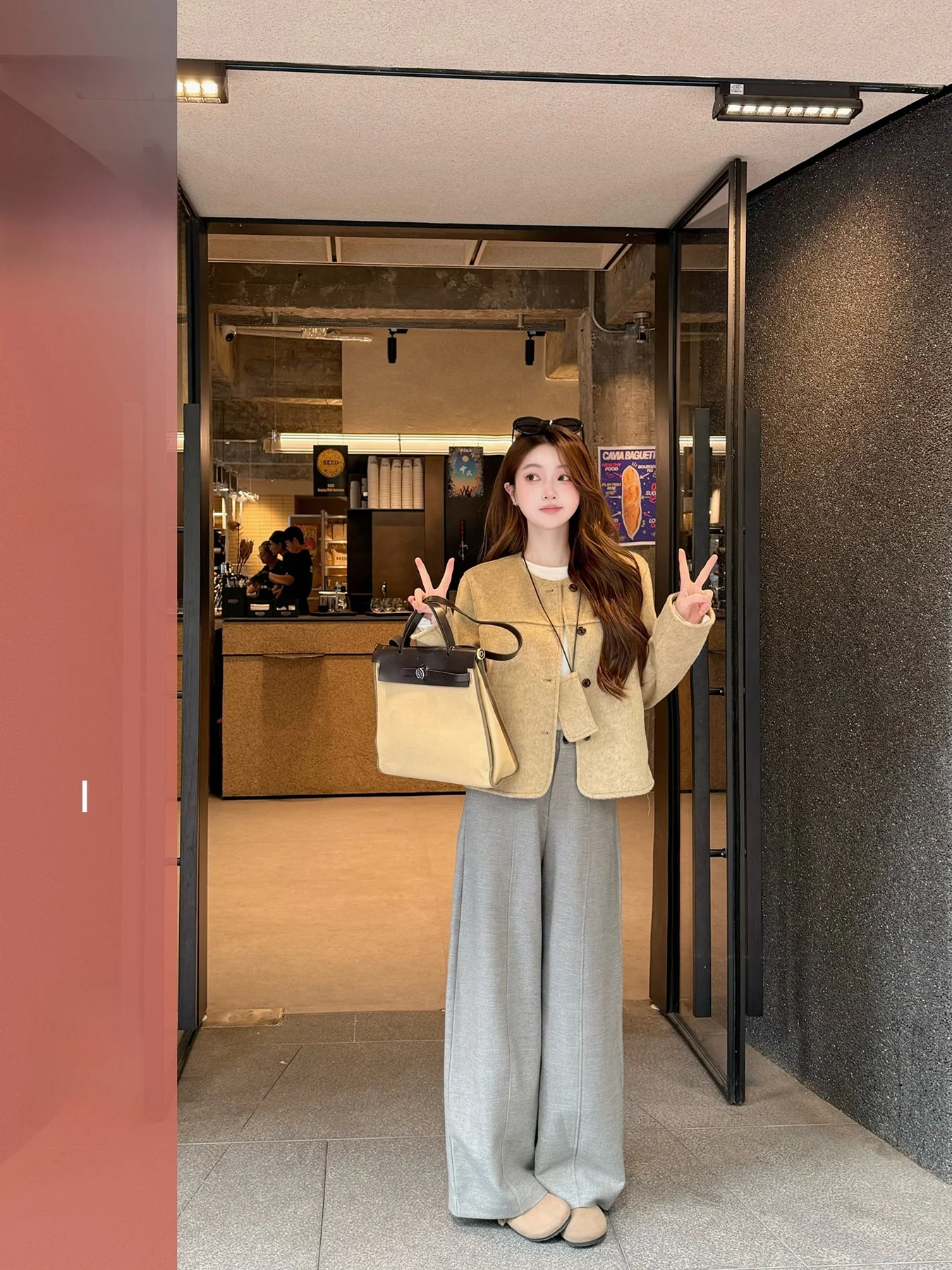 ort Woolen Coat Single Button Fem Sle Autumn Winter Clothes Korean Version Commute Sle Fitted pe round Ne Long S...
ort Woolen Coat Single Button Fem Sle Autumn Winter Clothes Korean Version Commute Sle Fitted pe round Ne Long S...