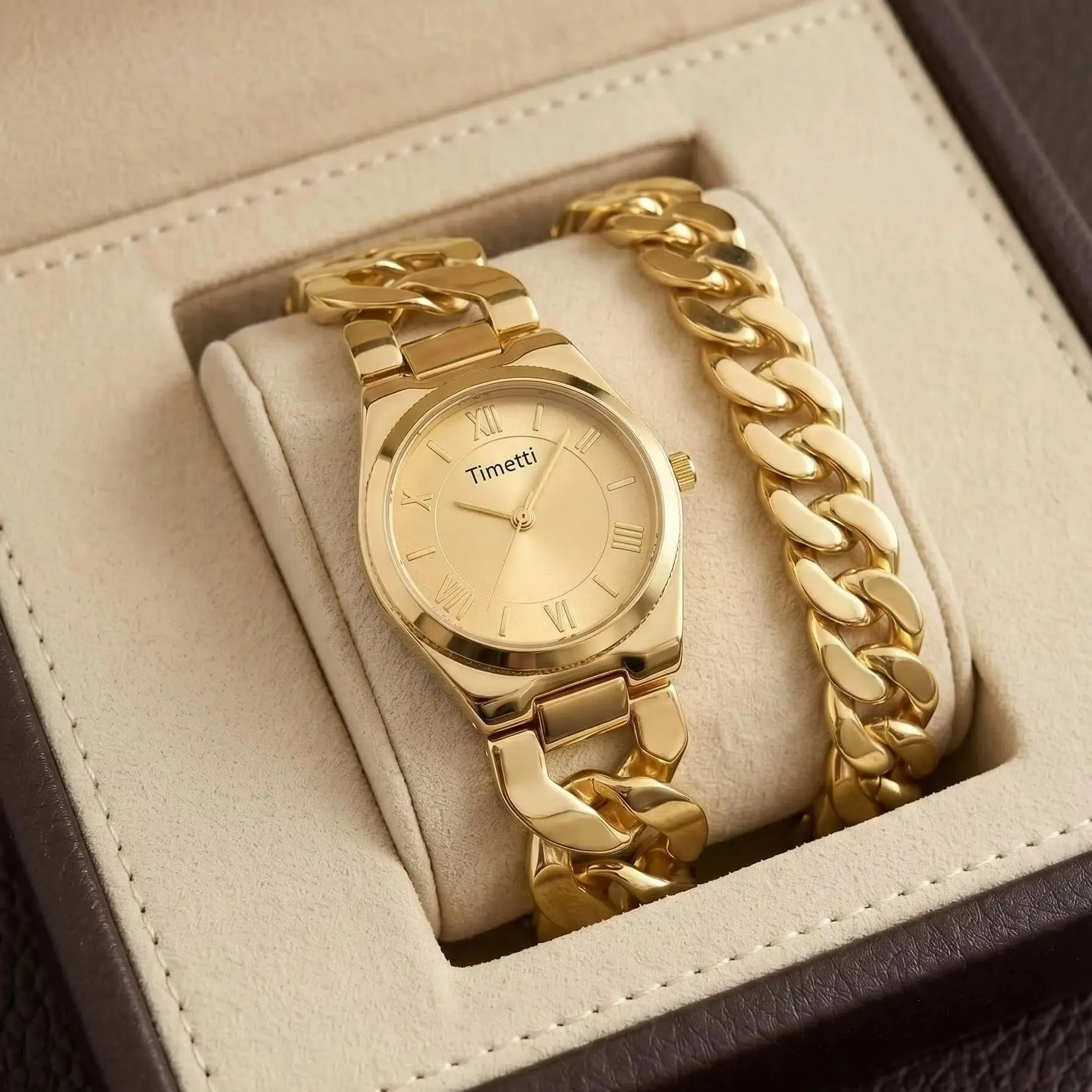 2-Piece Set of Women's Watch and Bracelet Set, Casual, Simple, Fashionable, Versatile Gold Set Watch
2-Piece Set of Women's Watch and Bracelet Set, Casual, Simple, Fashionable, Versatile Gold Set Watch