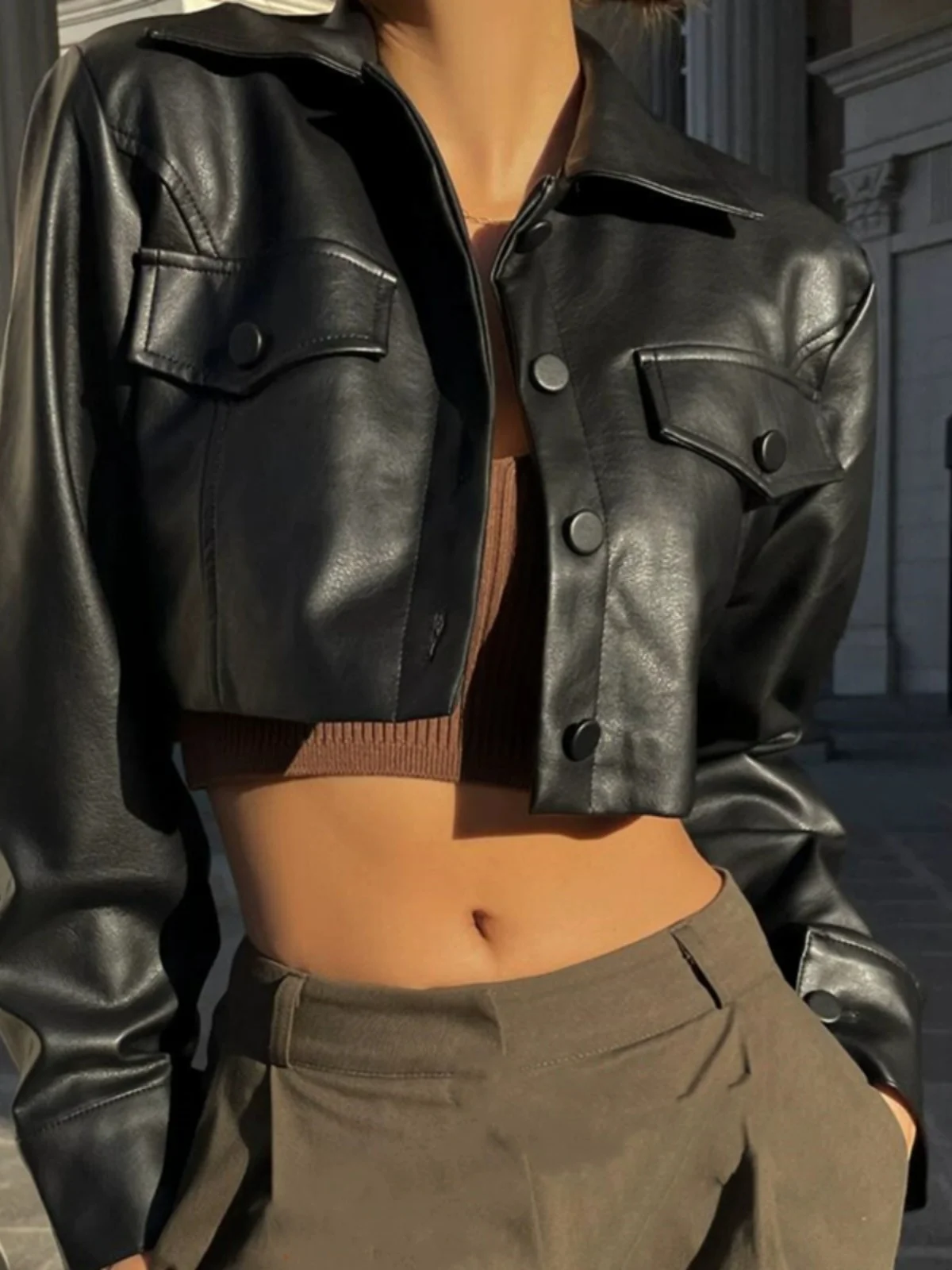Women's Black Gothic Leather Jacket Coat Vintage Motorcycle Jacket Y2k Streetwear Mustang Outerwear 2000s Clothes Autumn Winter
Women's Black Gothic Leather Jacket Coat Vintage Motorcycle Jacket Y2k Streetwear Mustang Outerwear 2000s Clothes Autumn Winter