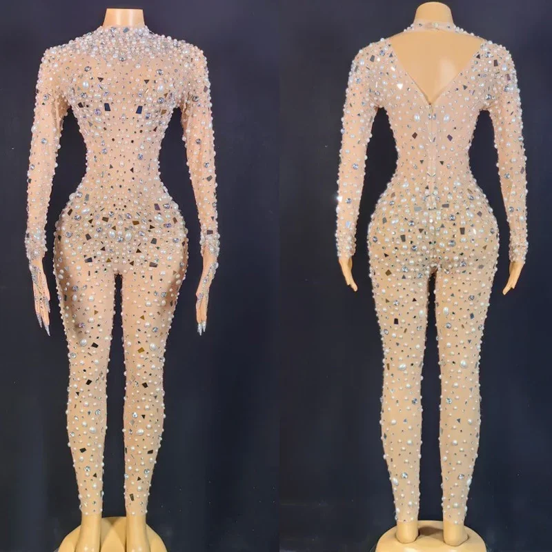 Мигающий серебряный комбинезон со стразами и жемчугом, перчатки, женский танцевальный костюм Gogo Dj Ds, сценический наряд для рейва, зеркала, одежда, клубная одежда6734
Мигающий серебряный комбинезон со стразами и жемчугом, перчатки, женский танцевальный костюм Gogo Dj Ds, сценический наряд для рейва, зеркала, одежда, клубная одежда6734