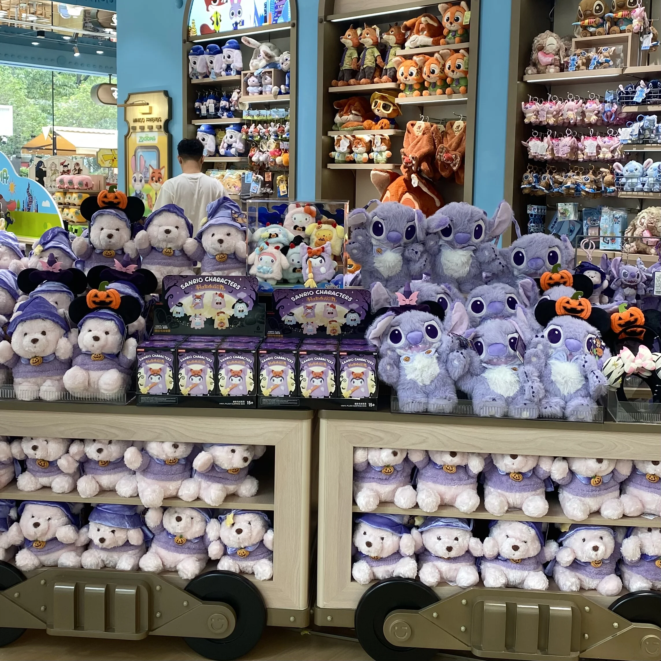 Disney Halloween Plush Keychain - Naughty Series Cloak Design, Cute Halloween Party Favors & Christmas Gifts
Disney Halloween Plush Keychain - Naughty Series Cloak Design, Cute Halloween Party Favors & Christmas Gifts