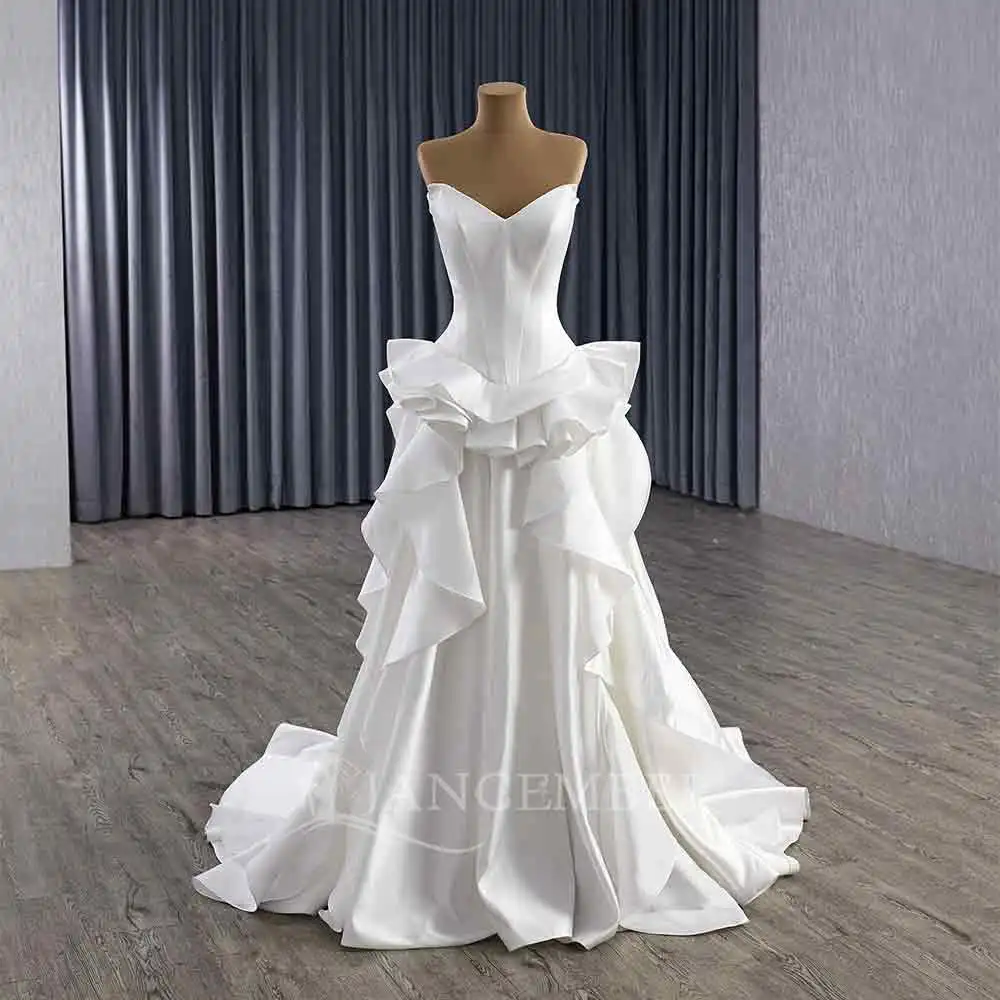 White Elegant Wedding Dresses Vintage Royal Train Customized Strapless Satin Princess Bride Gowns New vestidos de novia boda
White Elegant Wedding Dresses Vintage Royal Train Customized Strapless Satin Princess Bride Gowns New vestidos de novia boda