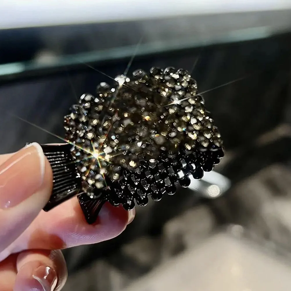 2pcs Full Diamond Ponytail Claw Clip Accessories For Women Durable Alloy Clips For Thick Long Hair Holder
2pcs Full Diamond Ponytail Claw Clip Accessories For Women Durable Alloy Clips For Thick Long Hair Holder