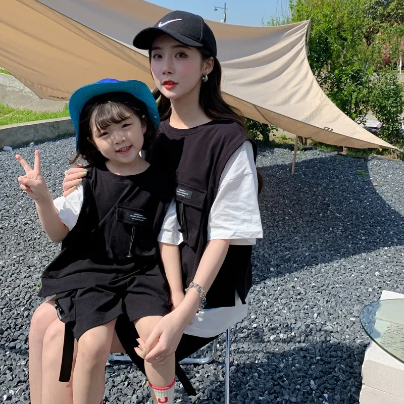 Parent-child Costume Fashion Japanese Family Three or Four Foreigners Korean Leisure Mother Daughter Father Son Set
Parent-child Costume Fashion Japanese Family Three or Four Foreigners Korean Leisure Mother Daughter Father Son Set