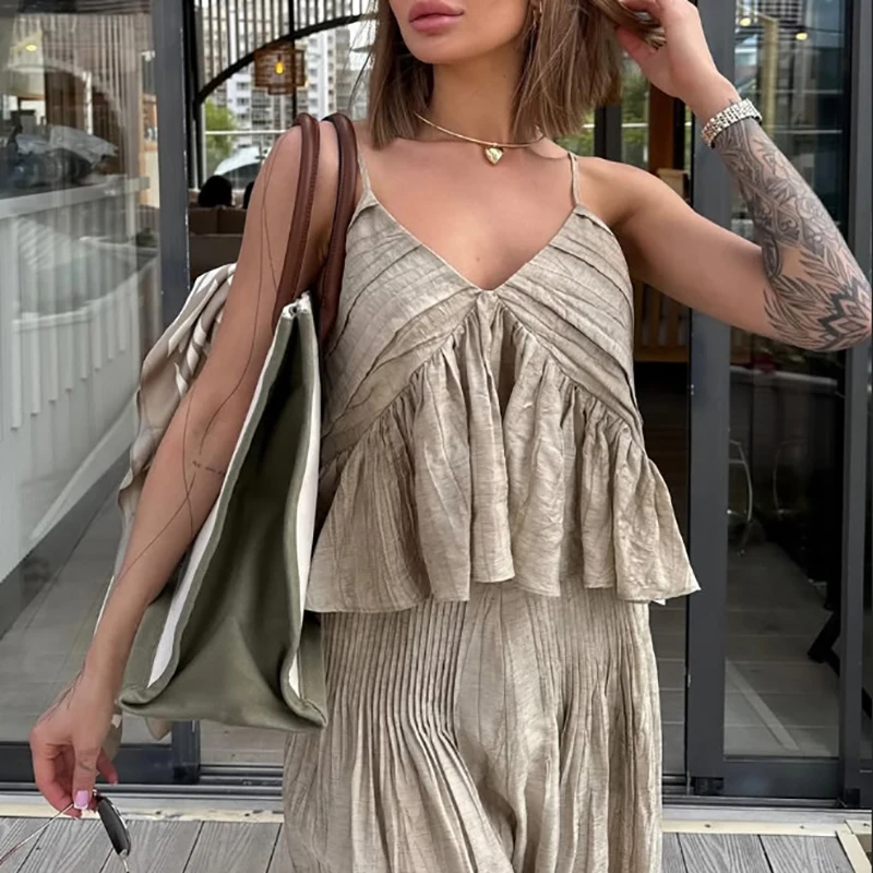 Elegant Lady Casual Commute Two Piece Suits V-neck Halter Sleeveless Tops&Pants Sets Summer Solid Color Loose Vacation Outfits
Elegant Lady Casual Commute Two Piece Suits V-neck Halter Sleeveless Tops&Pants Sets Summer Solid Color Loose Vacation Outfits