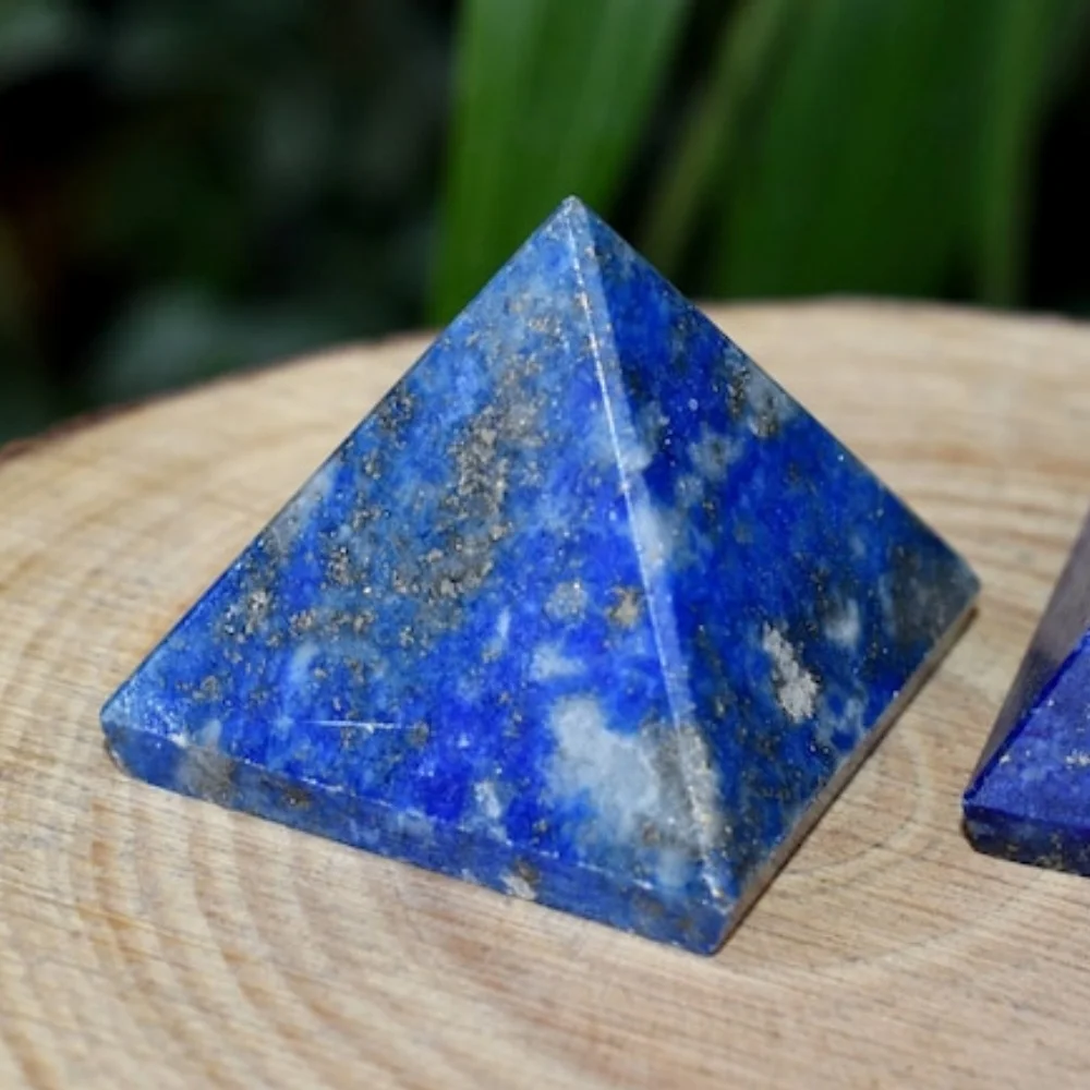 1PC Natural Lapis Lazuli Pyramid Healing Crystals Quartzs Energy Mineral Gemstones Collection Aquarium Garden Home Decoration
1PC Natural Lapis Lazuli Pyramid Healing Crystals Quartzs Energy Mineral Gemstones Collection Aquarium Garden Home Decoration